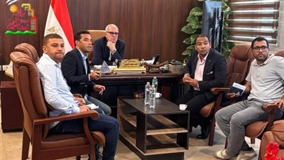 نائب رئيس المجتمعات العمرانية يتابع مشروعات المرافق الحيوية 